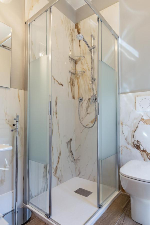 Ninfeo Dell' Arancera Bed & Breakfast Calci Luaran gambar