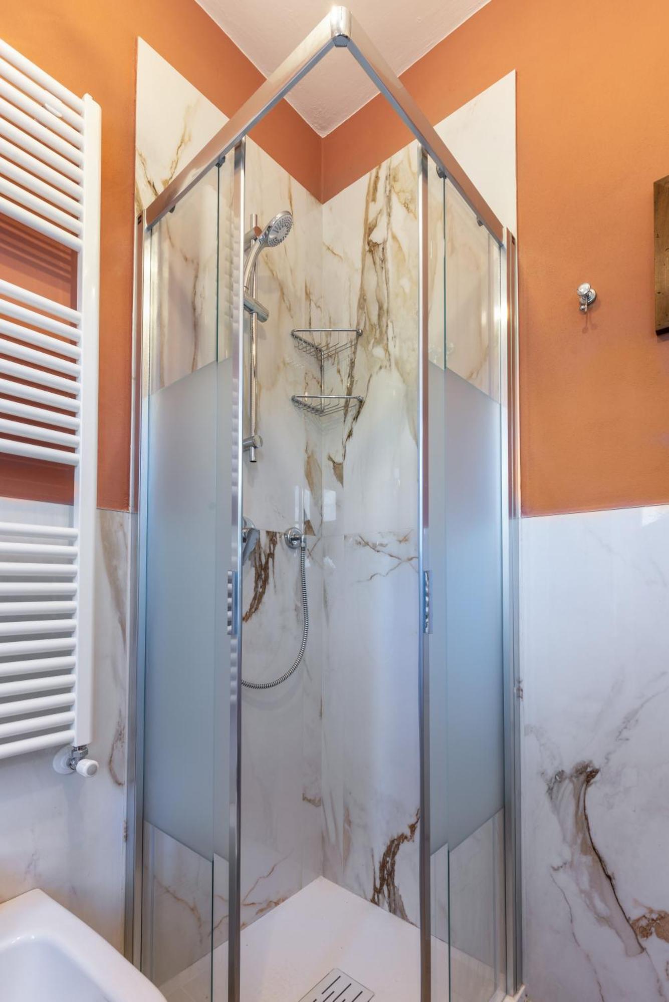 Ninfeo Dell' Arancera Bed & Breakfast Calci Bilik gambar