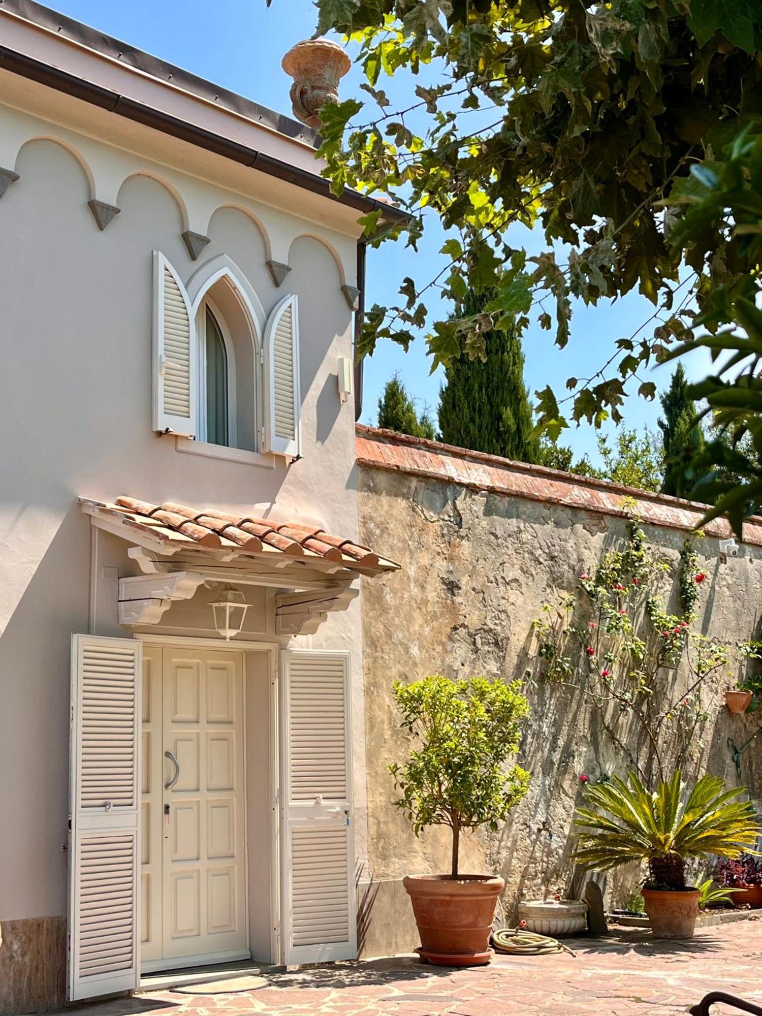 Ninfeo Dell' Arancera Bed & Breakfast Calci Luaran gambar